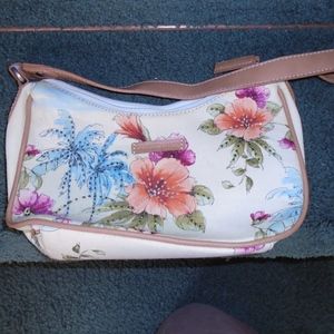 Womans handbag Caribbean Joe shoulder